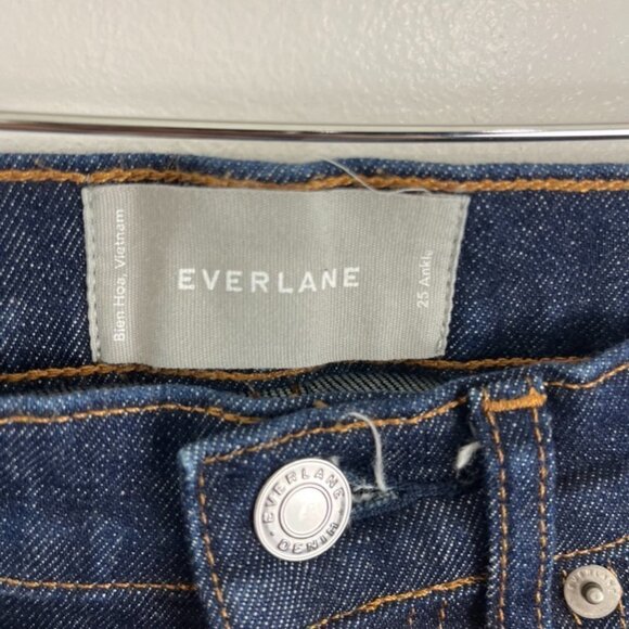 Everlane Dark Denim Mid-Rise Skinny Jean - Picture 6 of 9